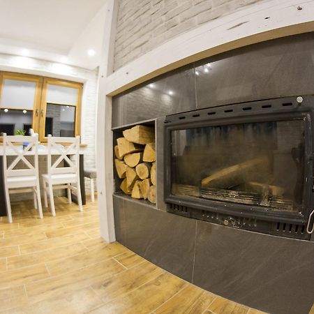 "Miedzy Gruszka A Sanem" Appartement Lesko Buitenkant foto
