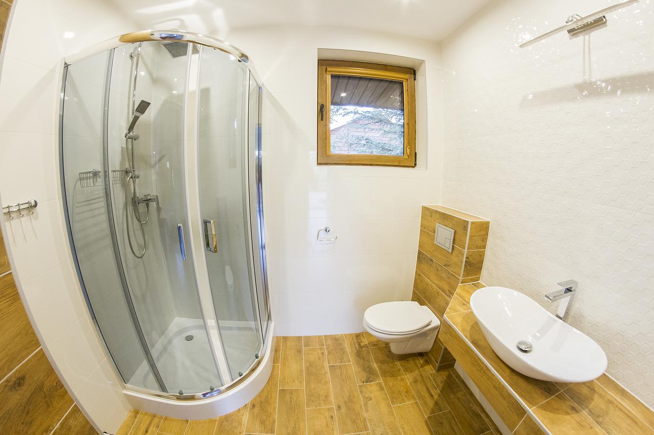 "Miedzy Gruszka A Sanem" Appartement Lesko Buitenkant foto