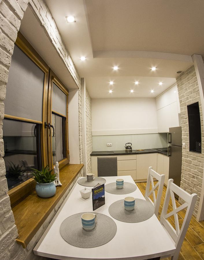 "Miedzy Gruszka A Sanem" Appartement Lesko Buitenkant foto